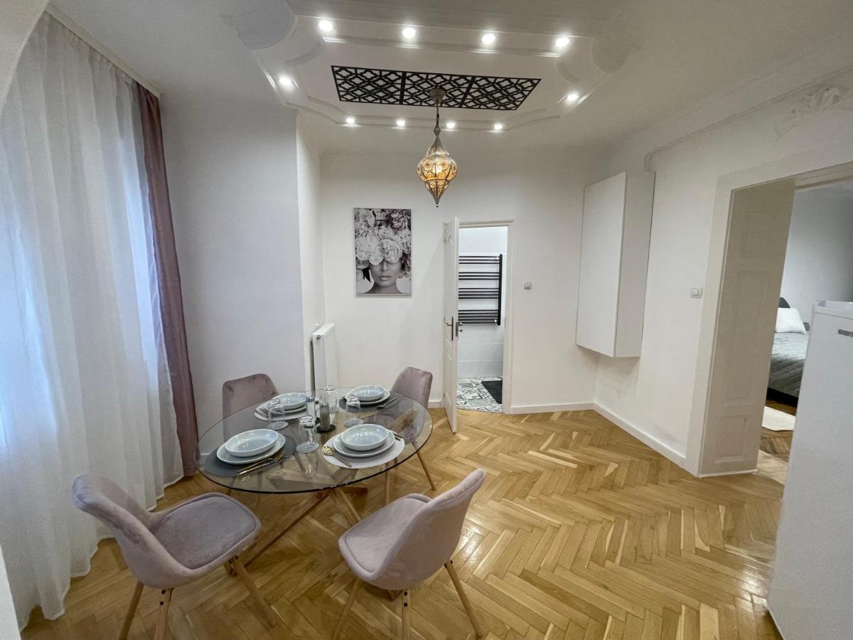 Season One Apartman Szeged Eksteriør billede
